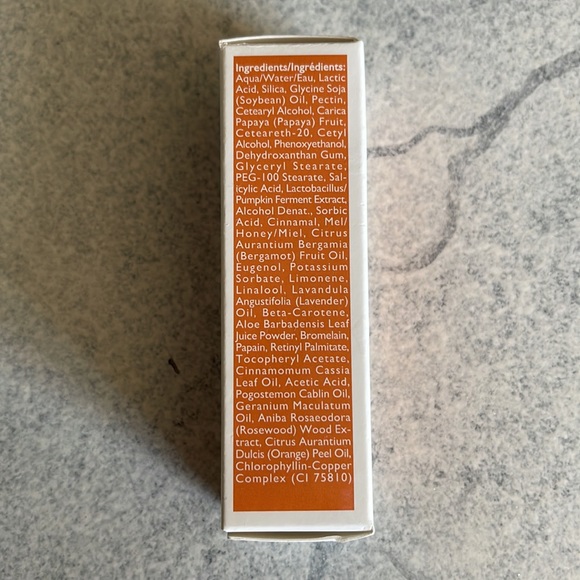 Kate Somerville Exfolikate Hollywoods 2 Minute Facial Brand New in Box - Picture 4 of 4